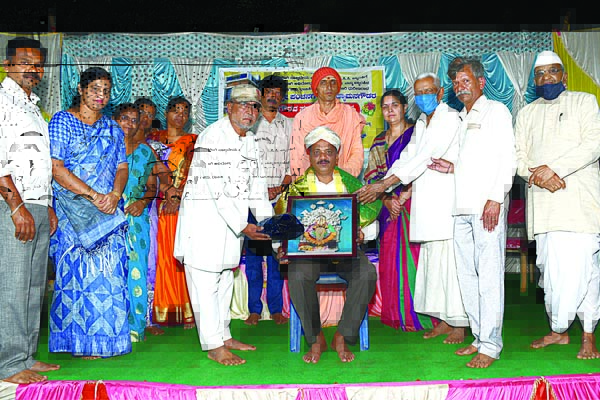 ರೈತರ ಹಿತ ಕಾಯಲು ಪ್ರಾಮಾಣಿಕ ಪ್ರಯತ್ನ