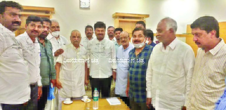 ಬಿವೈಆರ್ ಭೇಟಿ ಮಾಡಿದ ವಿಐಎಸ್​ಎಲ್ ಹೋರಾಟ ಸಮಿತಿ