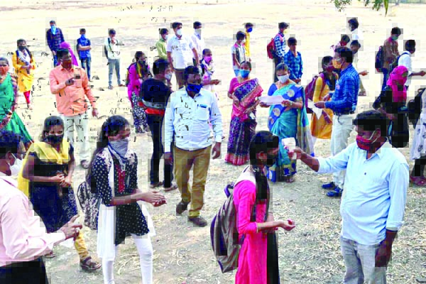 ಅಕ್ಷರ ಲೋಕಕ್ಕೆ ಮಕ್ಕಳ ಆಗಮನ