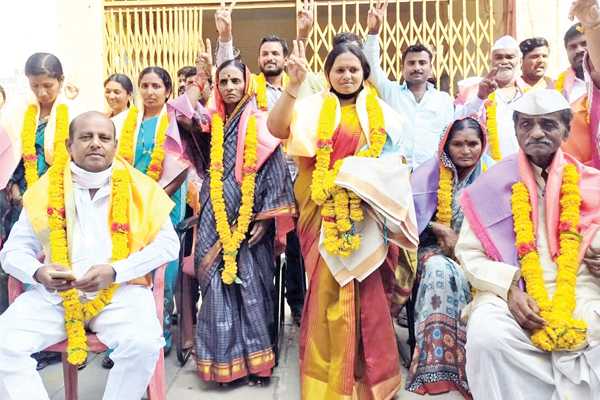 ಕೋರಳ್ಳಿ ಗ್ರಾಪಂ ಅಧ್ಯಕ್ಷೆ ನೀಲಮ್ಮ ಉಪಾಧ್ಯಕ್ಷೆ ಲಕ್ಷ್ಮೀ