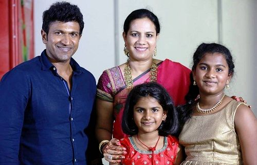 kannada-actor-puneeth-rajkumar-family-photos-11 - ವಿಜಯವಾಣಿ
