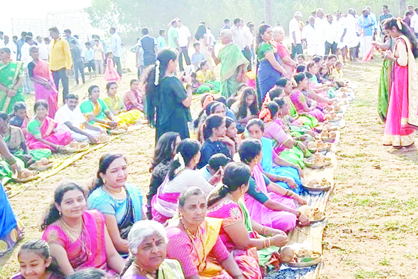 ದ್ಯಾವರುಗಳ ಕಾರ್ಯಕ್ರಮಕ್ಕೆ ರಾಜಕೀಯ ಗಣ್ಯರ ಭೇಟಿ