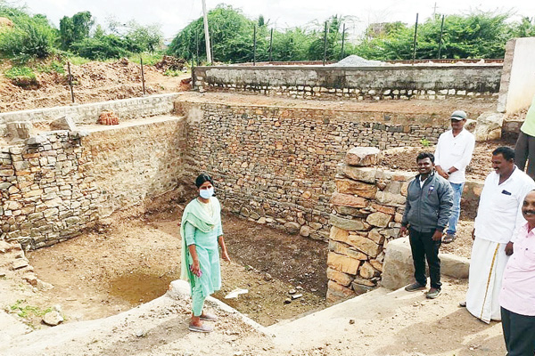 ನರೇಗಾದಡಿ ಕಲ್ಯಾಣಿಗಳ ಪುನಶ್ಚೇತನ ಮಾಡುವುದಾಗಿ ಹೇಳಿದ ತಾಪಂ ಇಒ ಕೆ.ವಿ. ಕಾವ್ಯಾರಾಣಿ ಮಾಹಿತಿ