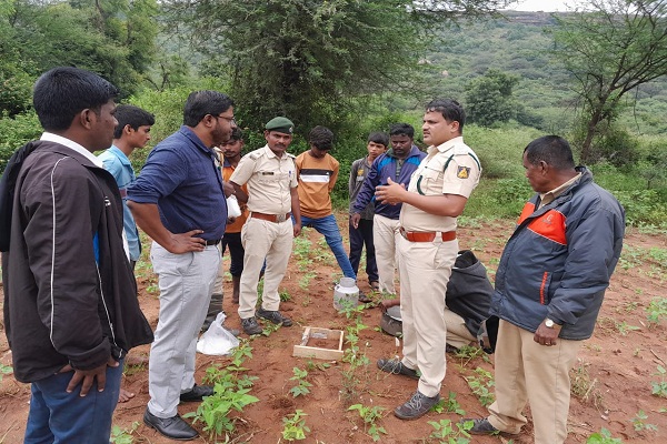 ನಾಗೇಂದ್ರಗಡದಲ್ಲಿ ದನದ ದೊಡ್ಡಿಗೆ ನುಗ್ಗಿ ಹಸು ಬಲಿ ಪಡೆದ ಚಿರತೆ