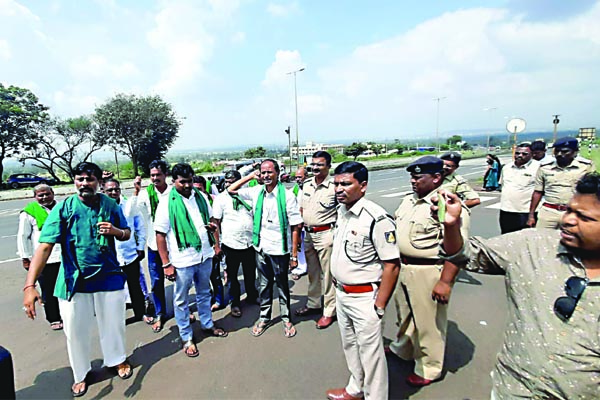 ಎಪಆರ್‌ಪಿಗಾಗಿ ಸುವರ್ಣ ವಿಧಾನಸೌಧಕ್ಕೆ ಮುತ್ತಿಗೆ ಯತ್ನ