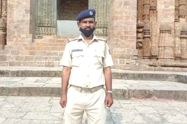 Photo of Odisha Police Sub Inspector