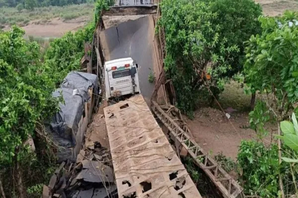 bridge collapse