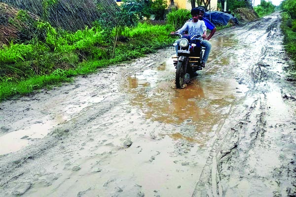 ಮುಂದುವರಿದ ಜಿಟಿಜಿಟಿ ಮಳೆ