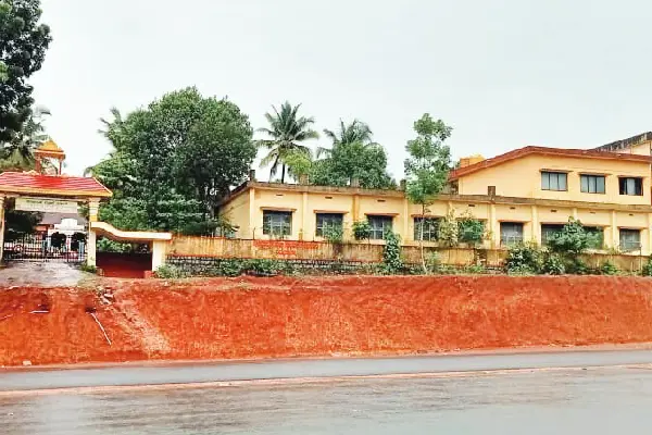 Hiriyadka school