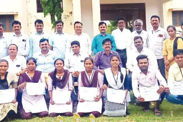 ತುಮಕೂರು ವಿವಿಯಲ್ಲಿ ಪ್ರತಿಭೆ ಪ್ರದರ್ಶನ