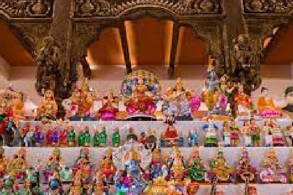 ಶಕ್ತಿ ದೇವತೆಗಳ ‘ನವ’ದರ್ಶನ : ದಸರಾ ಬೊಂಬೆಗಳ ಪ್ರದರ್ಶನ