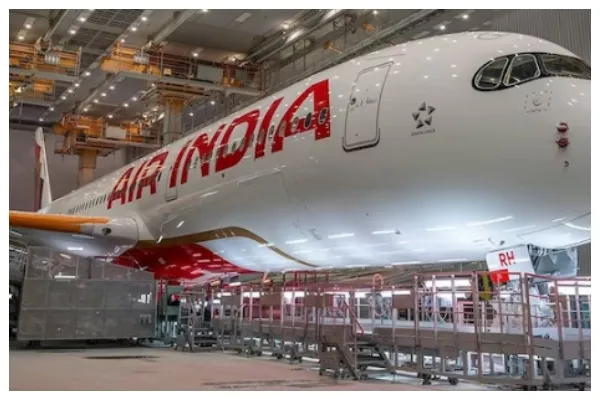 Air India: ಏರ್‌ ಇಂಡಿಯಾ ವಿಮಾನದ ಲೋಗೋ ಬದಲಾವಣೆ, ಹೇಗಿದೆ ನೋಡಿ