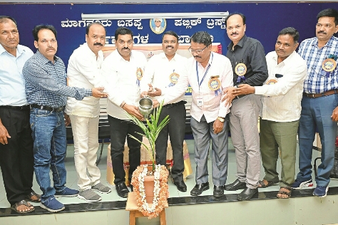 ವಿಷಯಾಧಾರಿತ ಬೋಧನೆ ರೂಢಿಸಿಕೊಳ್ಳಿ  -ಎಡಿಸಿ ಲೋಕೇಶ್ – ಸಮಾಜಶಾಸ್ತ್ರ ಉಪನ್ಯಾಸಕರ ಪುನಶ್ಚೇತನ ಕಾರ್ಯಾಗಾರ