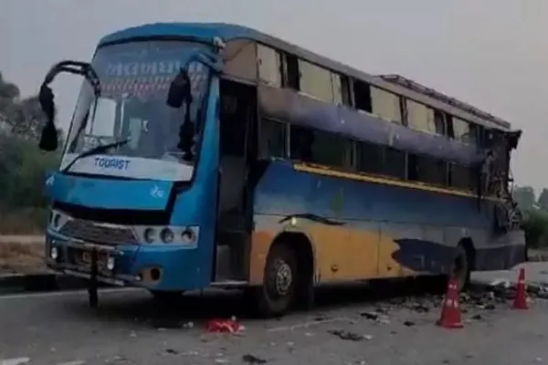 gujarat bus accident 