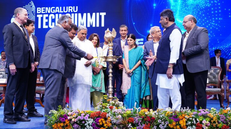 ತಂತ್ರಜ್ಞಾನದ ಪ್ರಯೋಜನ ಪ್ರತಿಯೊಬ್ಬರಿಗೆ ತಲುಪುವುದು ಮುಖ್ಯ; ಸಿಎಂ ಸಿದ್ದರಾಮಯ್ಯ ಸಲಹೆ