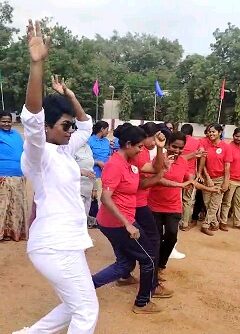 sp yashodha dance koppal police sports