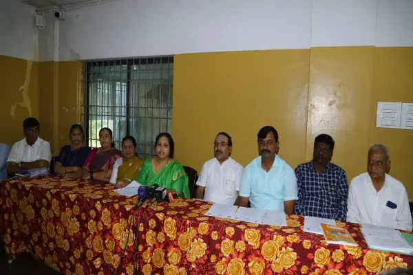 sree gurubasava punyasmarane press meet