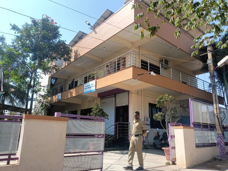 IT ride contractor v.r.patil house hosalingapura village