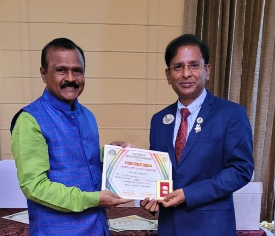 KT Hanumantu Alliance Club District Governor Mandya