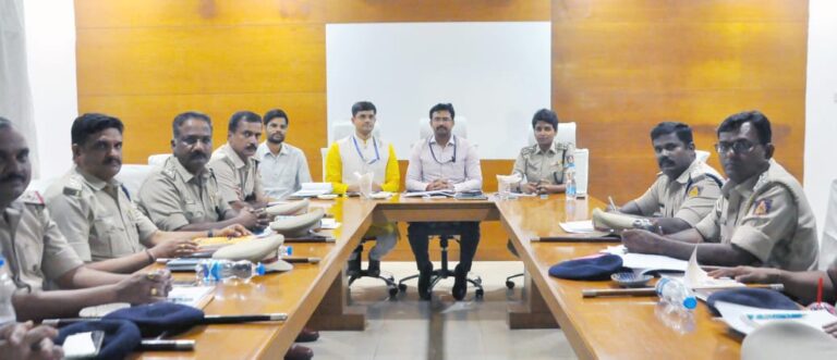 police observer visit koppal meeting with police officials