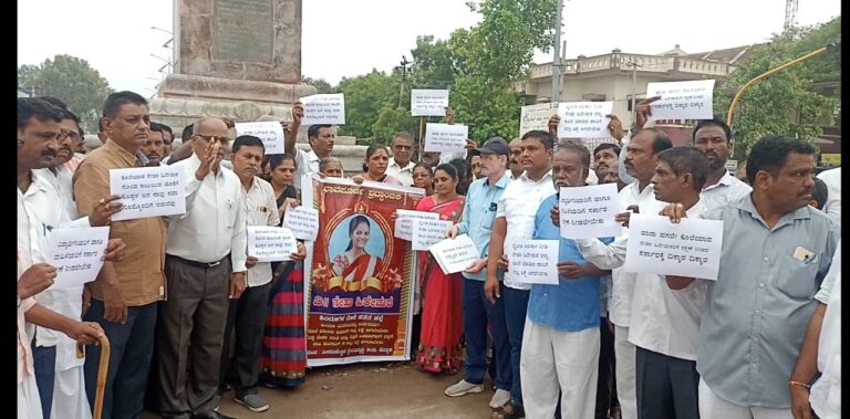 protest in koppal Neha murder case hubli