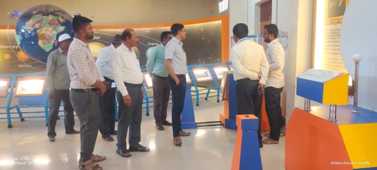 dc visits science center koppal Naleen athul