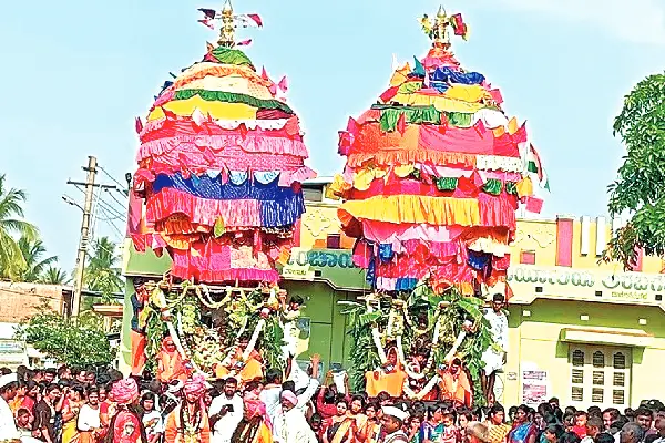 ಅರಬಗಟ್ಟೆ ಬಸವೇಶ್ವರ ಸ್ವಾಮಿ ಜೋಡಿ ರಥೋತ್ಸವಕ್ಕೆ ಸಾವಿರಾರು ಭಕ್ತರು